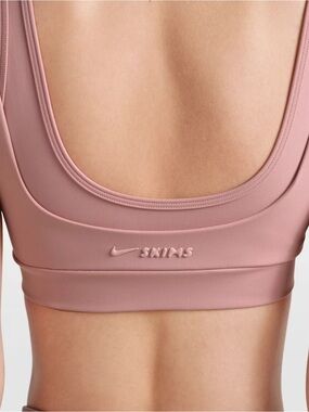 SKIMS x Nike Matte Double Strap Scoop Bra – Himalayan – Size Small – NEW